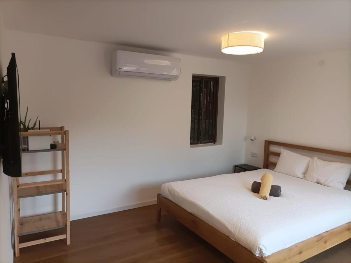 Апартаменты Eilat Stone - Patio אבן אילת - פטיו Экстерьер фото